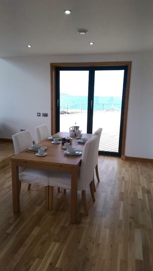 Bed and Breakfast An Taigh Mor Eriskay Exterior foto